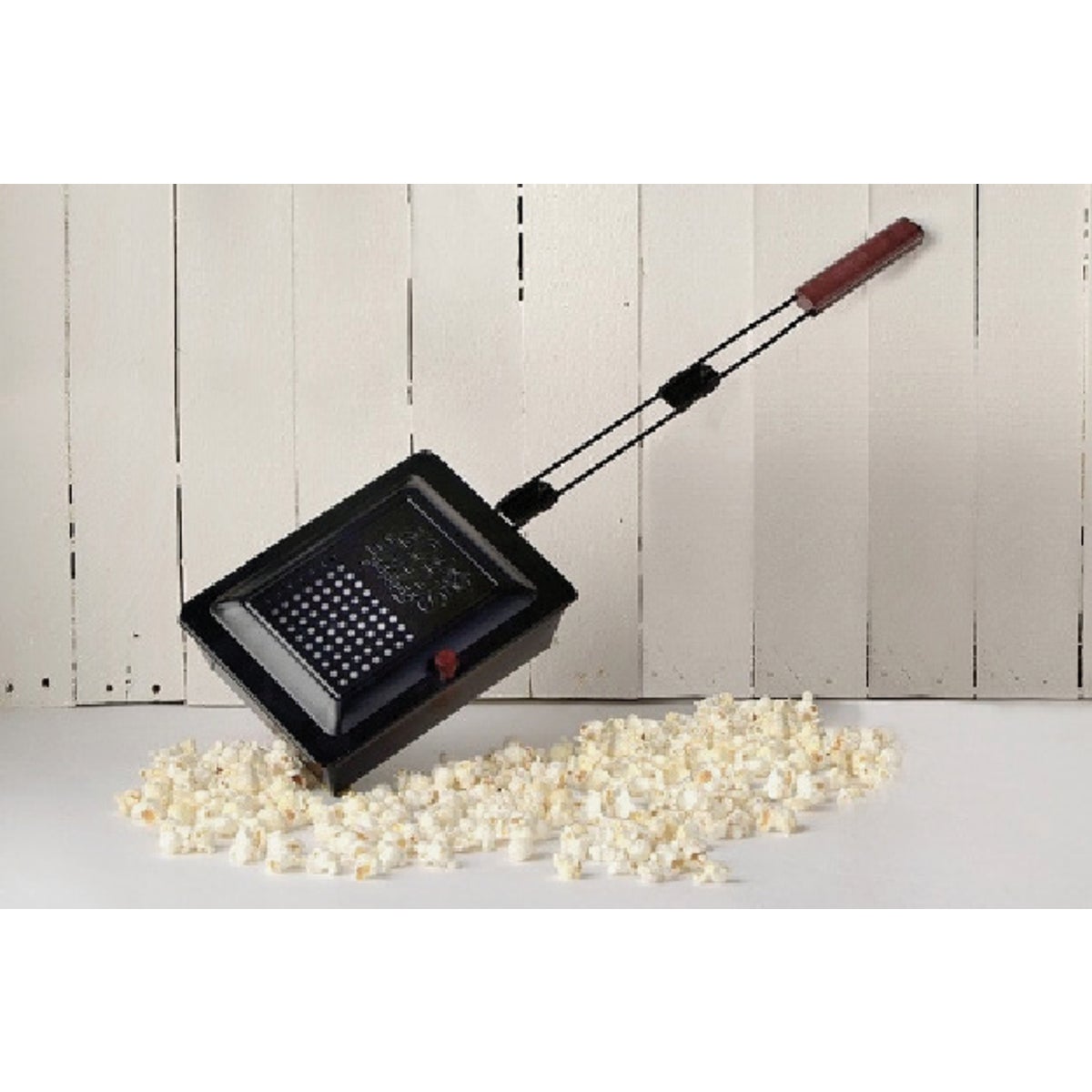 Wabash Valley Farms Traditional Shake & Pop 3 Qt. Outdoor Popcorn Popper