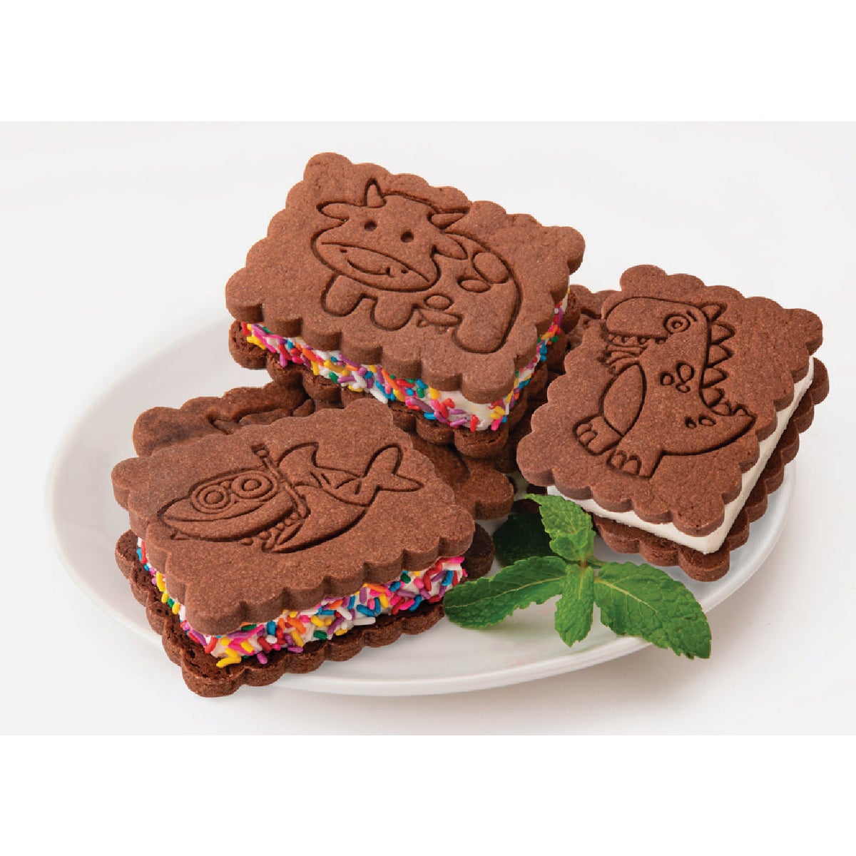 Mobi Shark Shaped Ice Cream Sandwich Maker Image 2