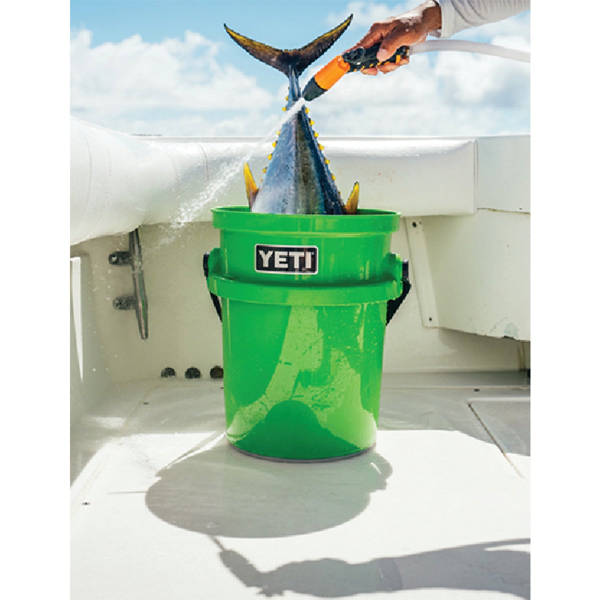 YETI LoadOut 5 Gal. Bucket, Canopy Green Image 3