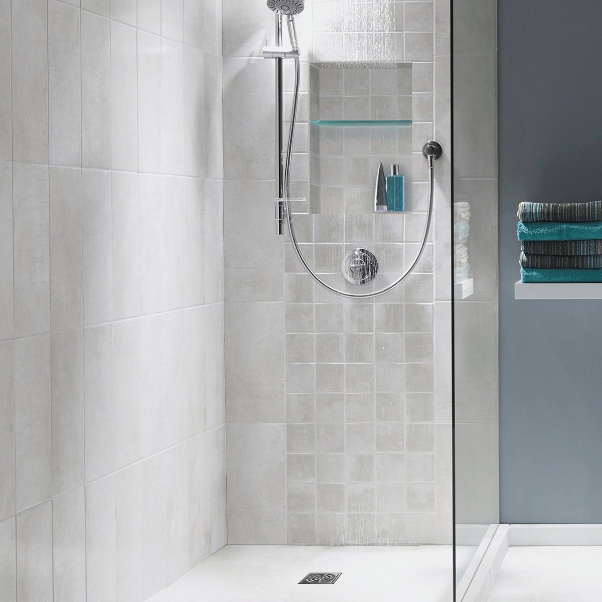 M-D Building Products PROVA NICHE 24 In. x 16 In. with Adjustable Shelf Image 3