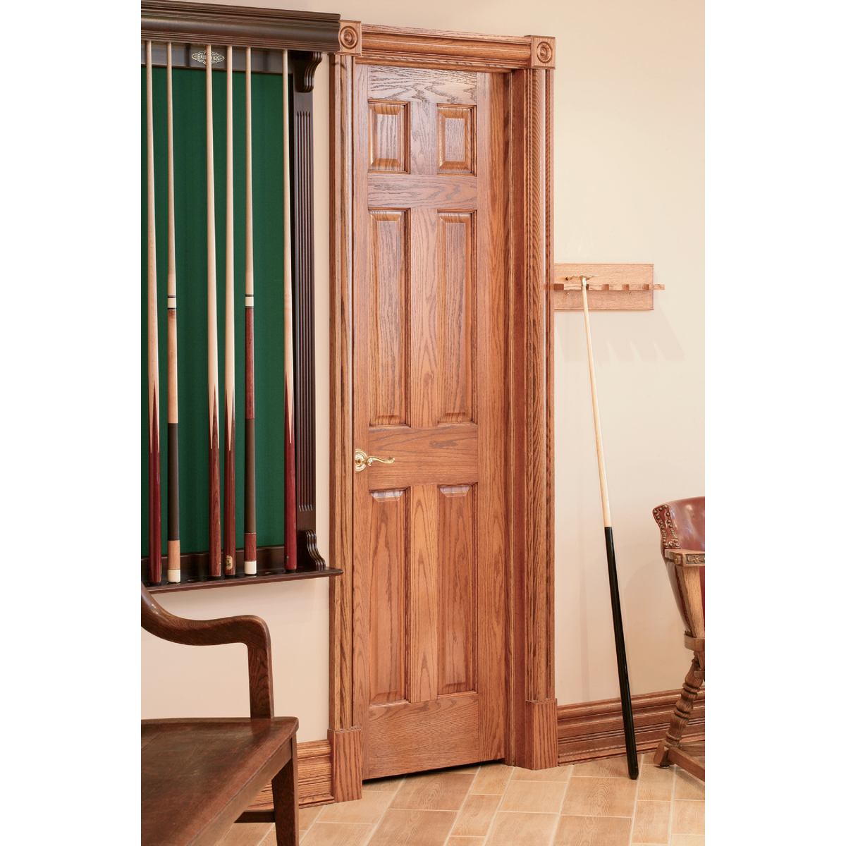 House of Fara 3/4 In. x 3/4 In. 8 Ft. Solid Red Oak Cove Molding Image 3