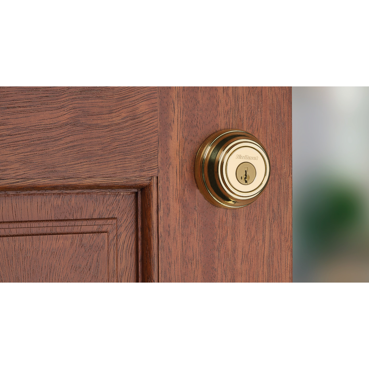 Kwikset Signature Series Polished Brass Single Cylinder Deadbolt Image 2