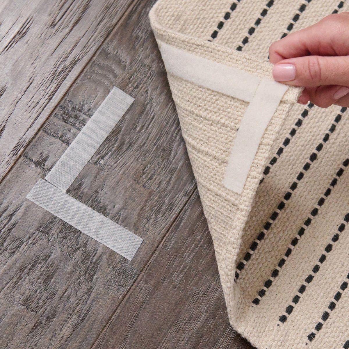 Wrap-It Storage Stick 'Em 3/4 In. x 3-1/2 In. White Hook & Loop Strip (8 Ct.) Image 4