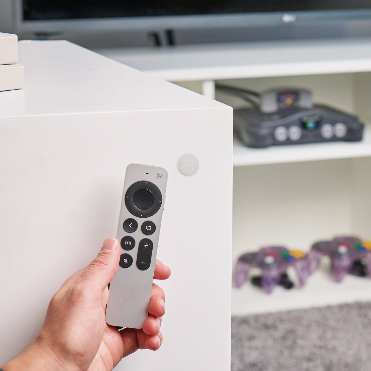 Wrap-It Storage Stick 'Em Dots 0.75 In. White Hook & Loop Fasteners (30 Ct.) Image 5