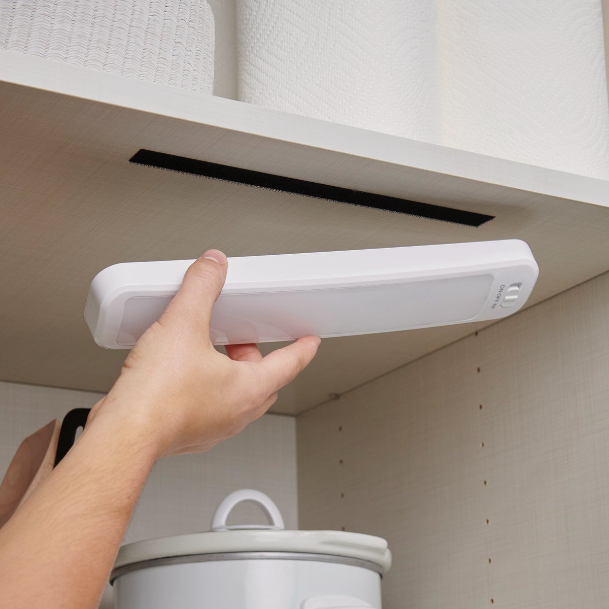 Wrap-It Storage Stick 'Em 3/4 In. x 5 Ft. Black Hook & Loop Roll Image 6