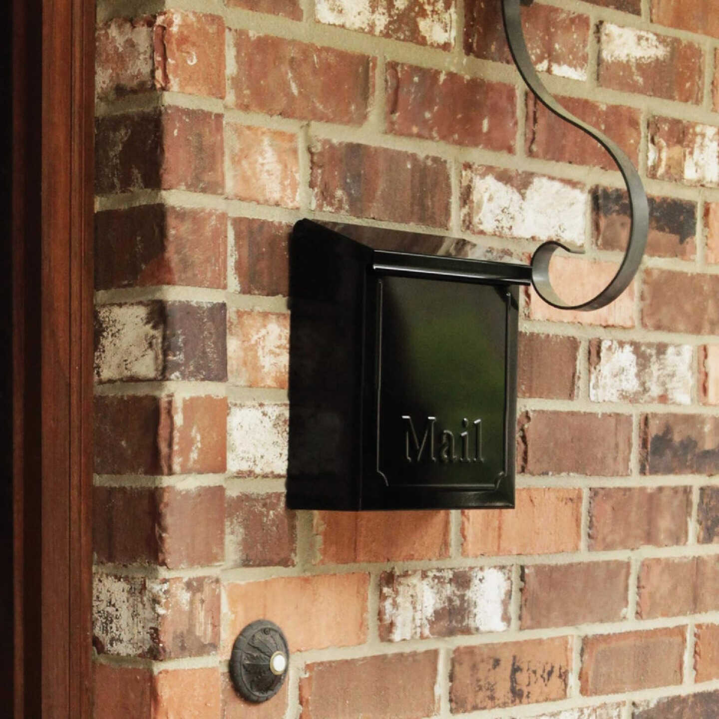 Gibraltar Townhouse Locking Wall Mount Mailbox Image 3