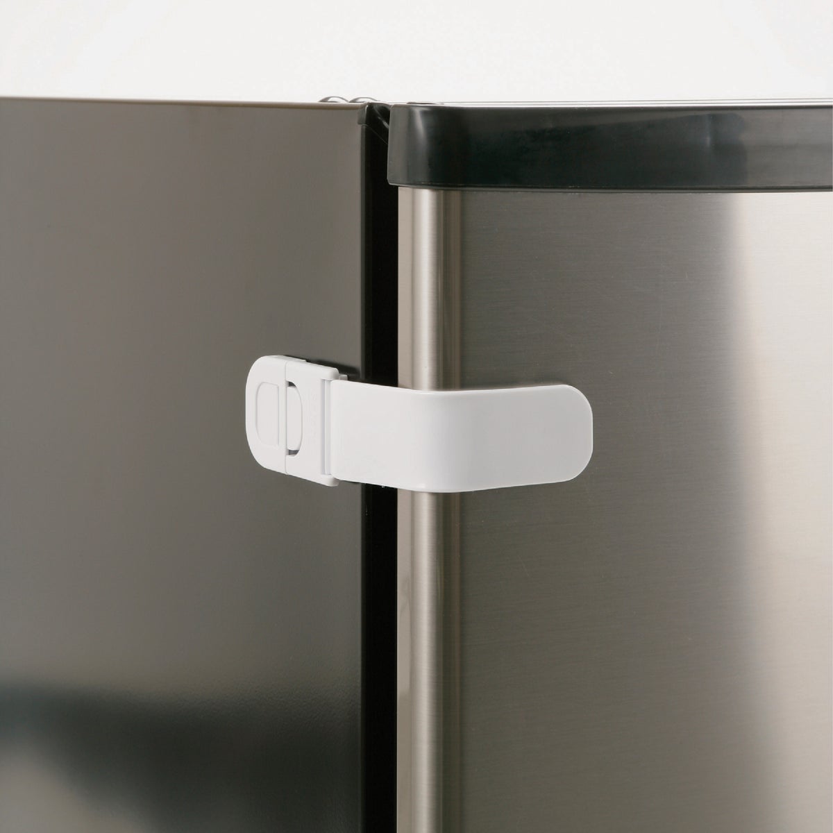 Safety 1st Multi-Purpose White Appliance Lock (2-Pack) Image 2