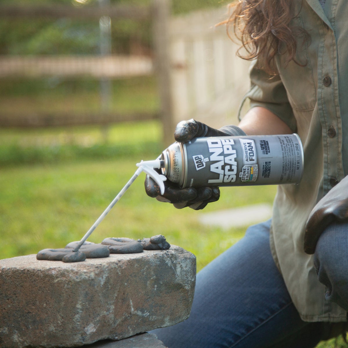 DAP Landscape 12 Oz. Exterior Foam Filler-Adhesive Image 3