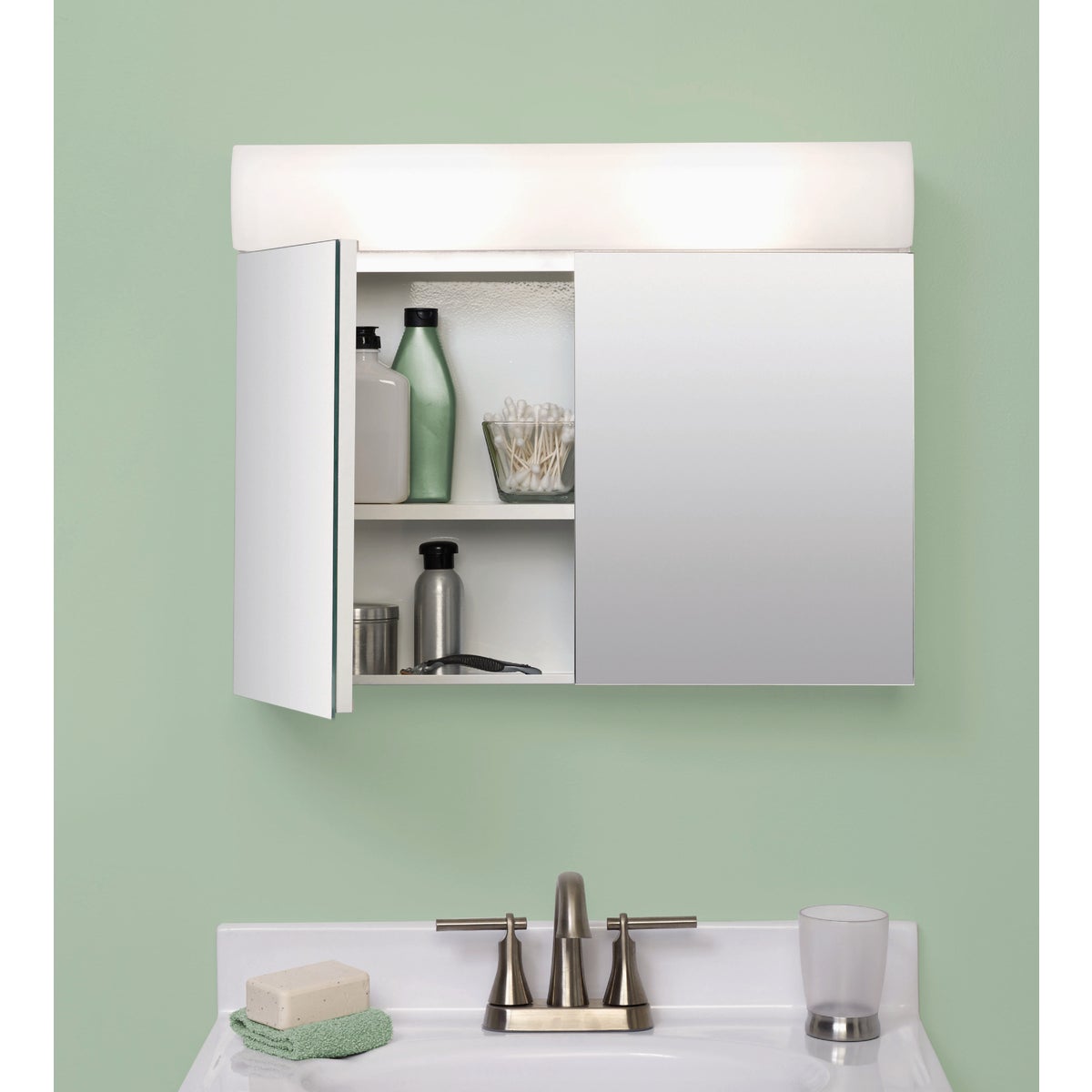 Zenith Zenna Home Frameless 23.25 In. W. x 18.63 In. H. x 5.88 In. D. Bi-View Surface Mounted Lighted Medicine Cabinet Image 2