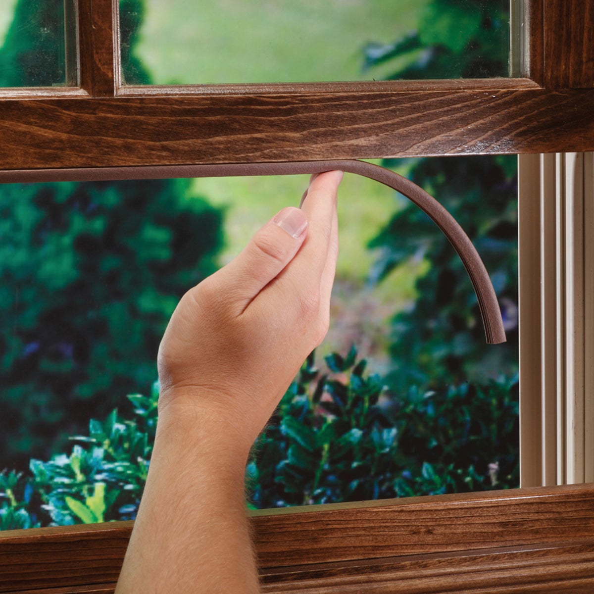 M-D Building Products 5/16 In. x 19/32 In. x 10 Ft. Brown Premium Rubber Window Seal for Large Gaps Image 3