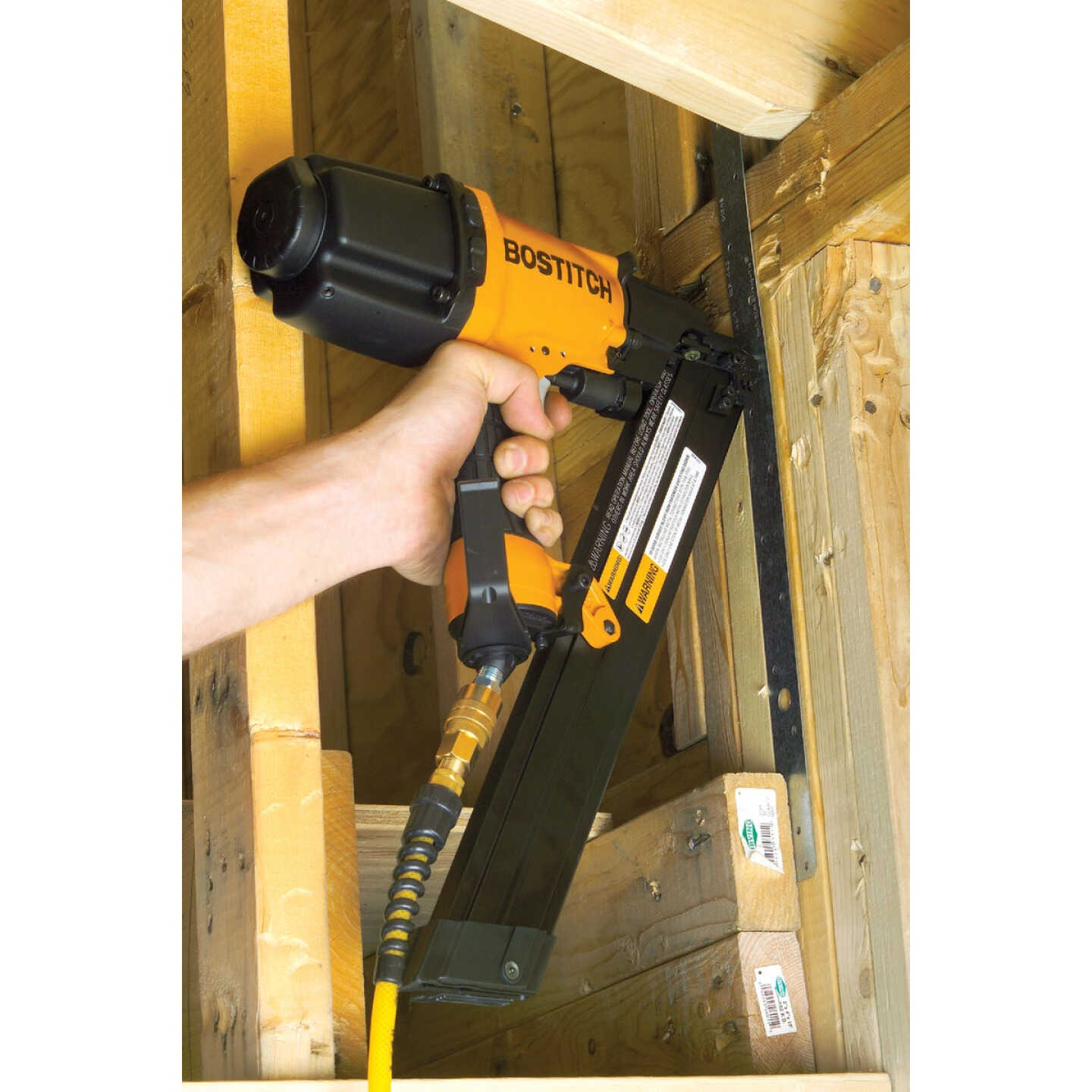 Bostitch 35 Degree 2-1/2 In. Paper Tape Strapshot Metal Connector Framing Nailer Image 2