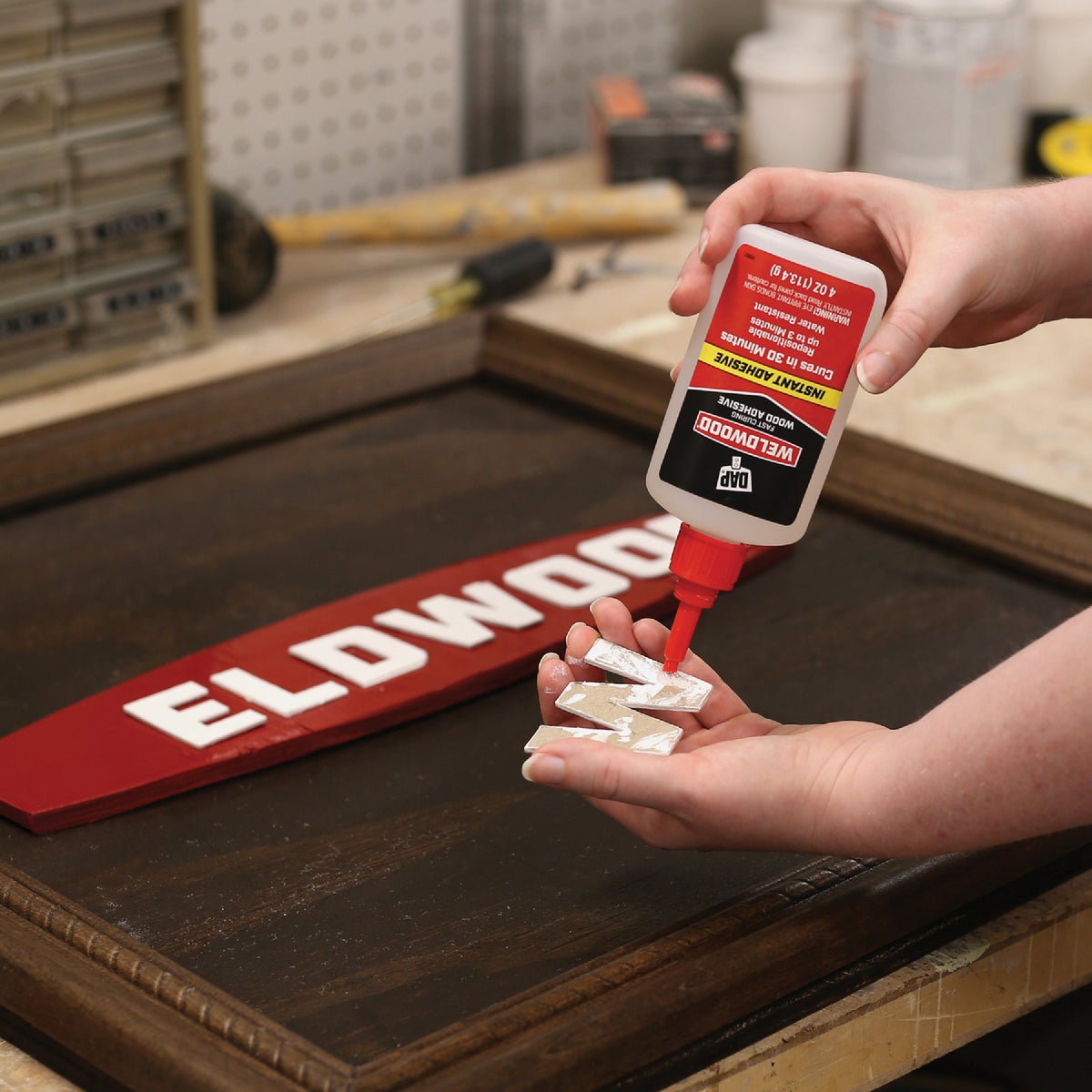 DAP Weldwood 4 Oz. Wood Glue Image 3