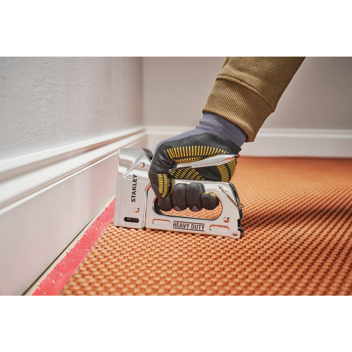 Stanley Heavy-Duty Staple Gun Image 10