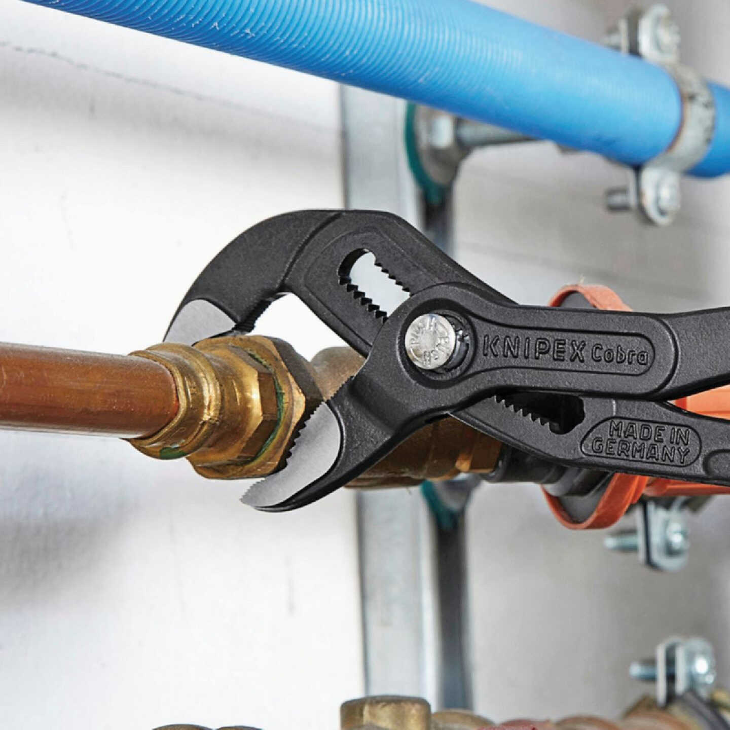 Knipex Cobra 10 In. Water Pump Groove Joint Pliers Image 3