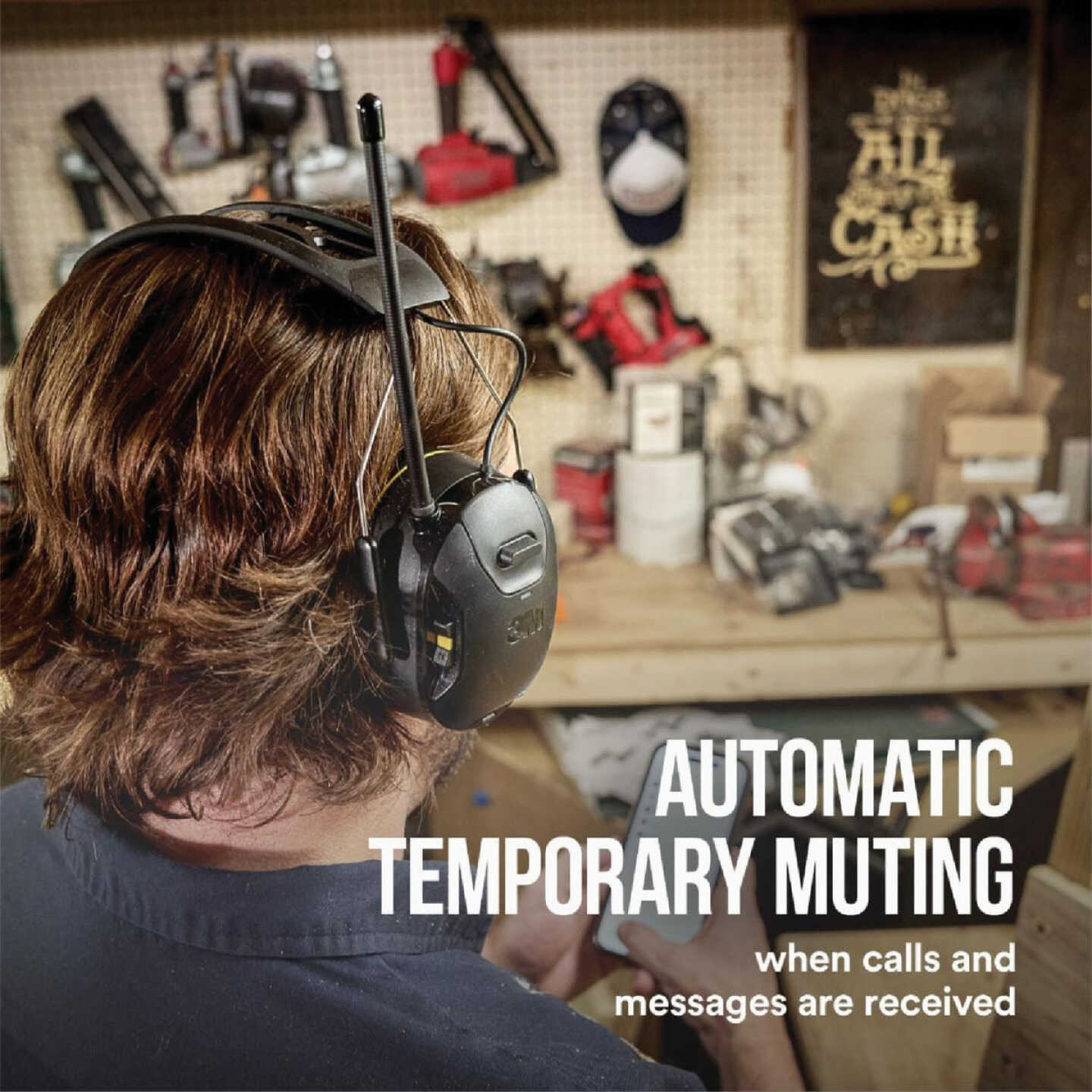 3M WorkTunes Connect + 26 dB AM/FM Wireless Bluetooth Earmuffs Image 3