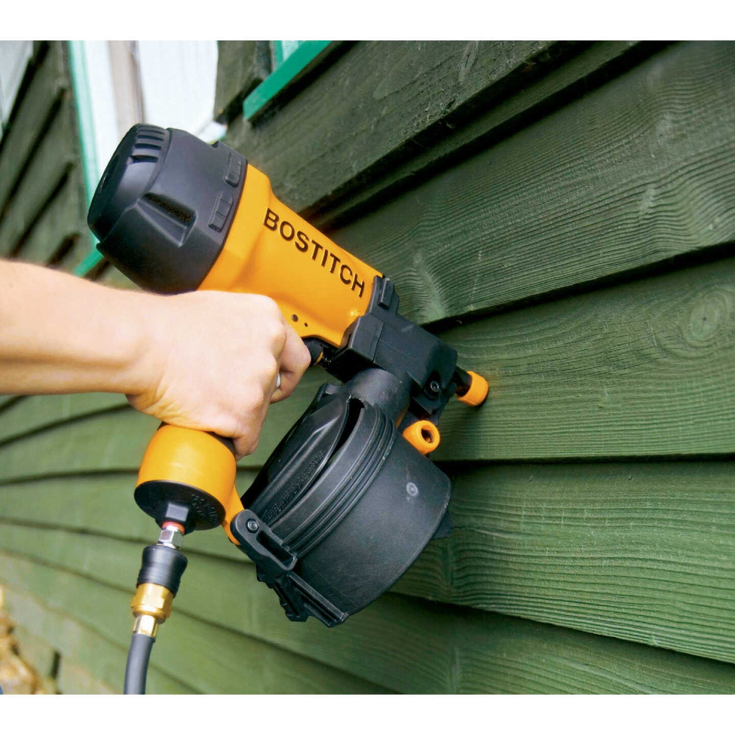 Bostitch 15 Degree 2-1/2 In. Coil Siding Nailer Image 4