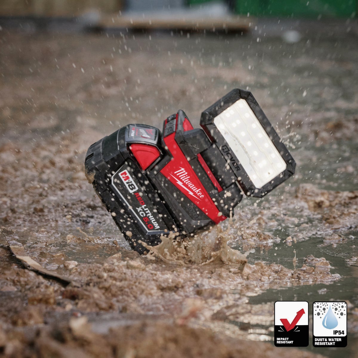 Milwaukee ROVER M18 Compact Folding USB Flood Light (Tool Only) Image 7