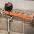 Klein Grip-It 1-1/2 In. to 5 In. Strap Wrench with 12 In. Handle Image 3