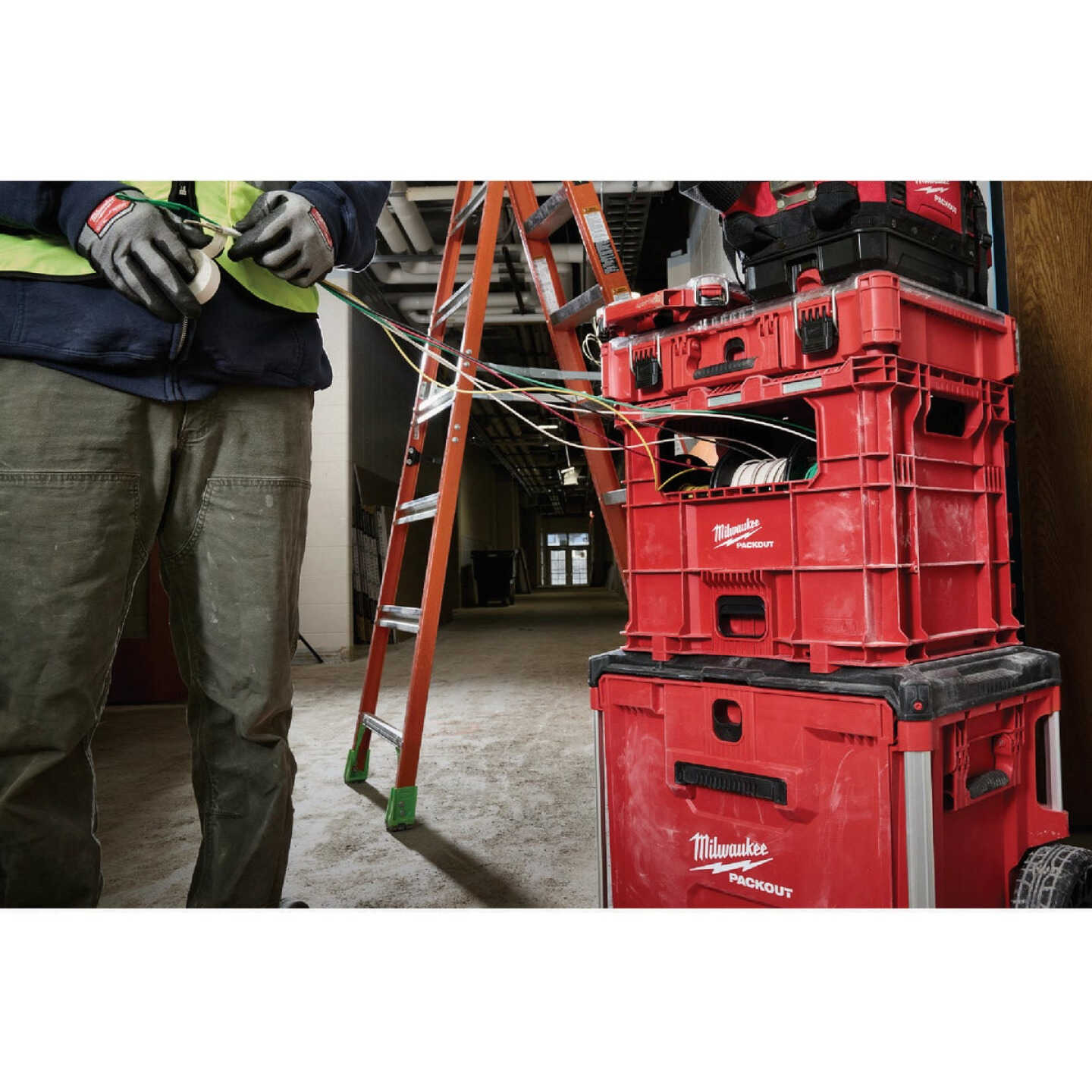 Milwaukee PACKOUT Inserts for XL Wire Pulling Crate Image 3