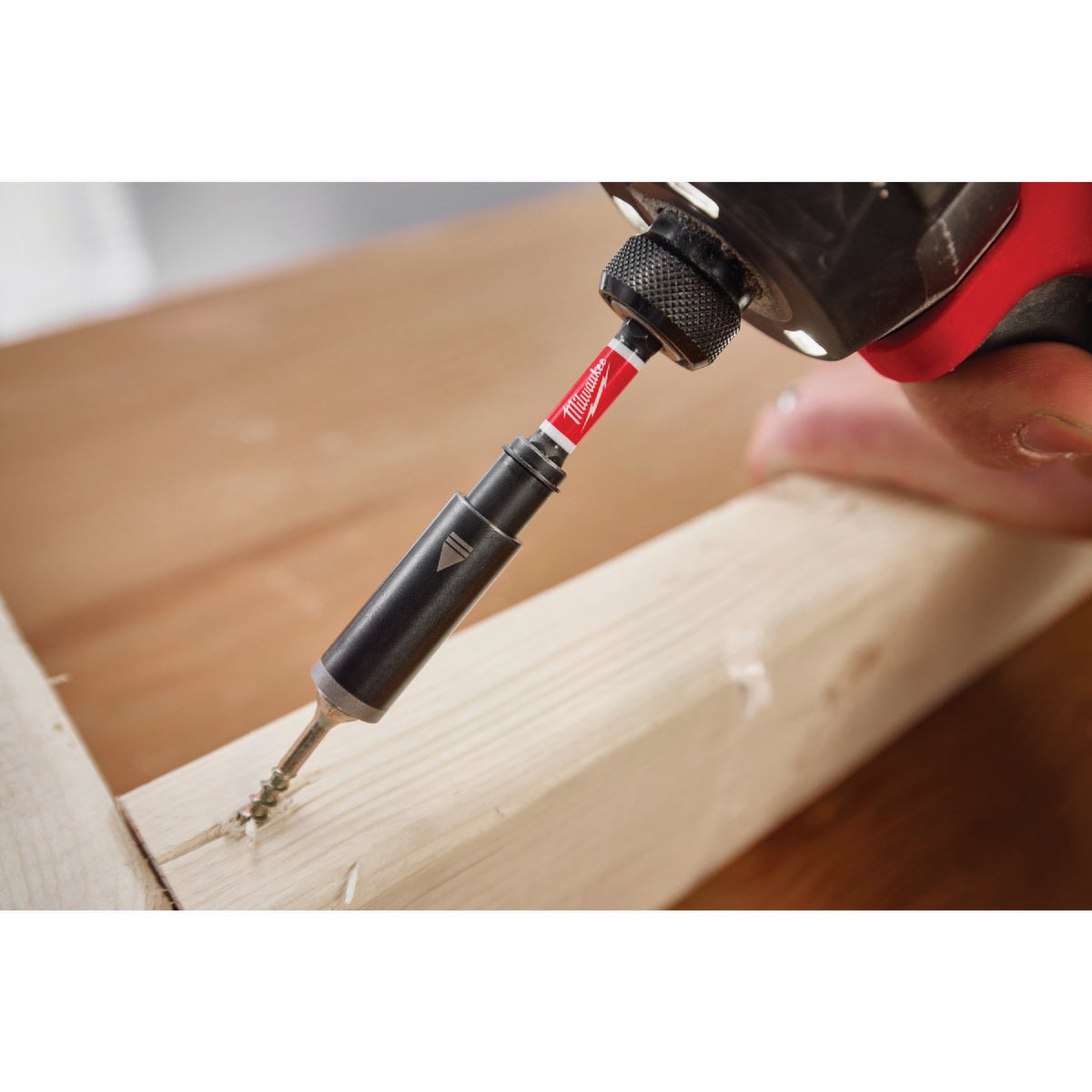 Milwaukee SHOCKWAVE 3 In. Magnetic Bit Holder Image 4