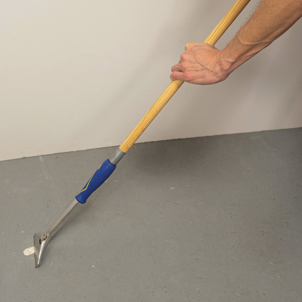 QEP 4 In. Stainless Steel Floor and Wall Scraper Image 3