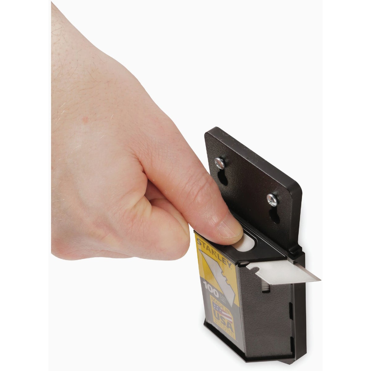 Stanley 2-Point Heavy-Duty 2-7/16 In. Utility Knife Blade (100-Pack) Image 7