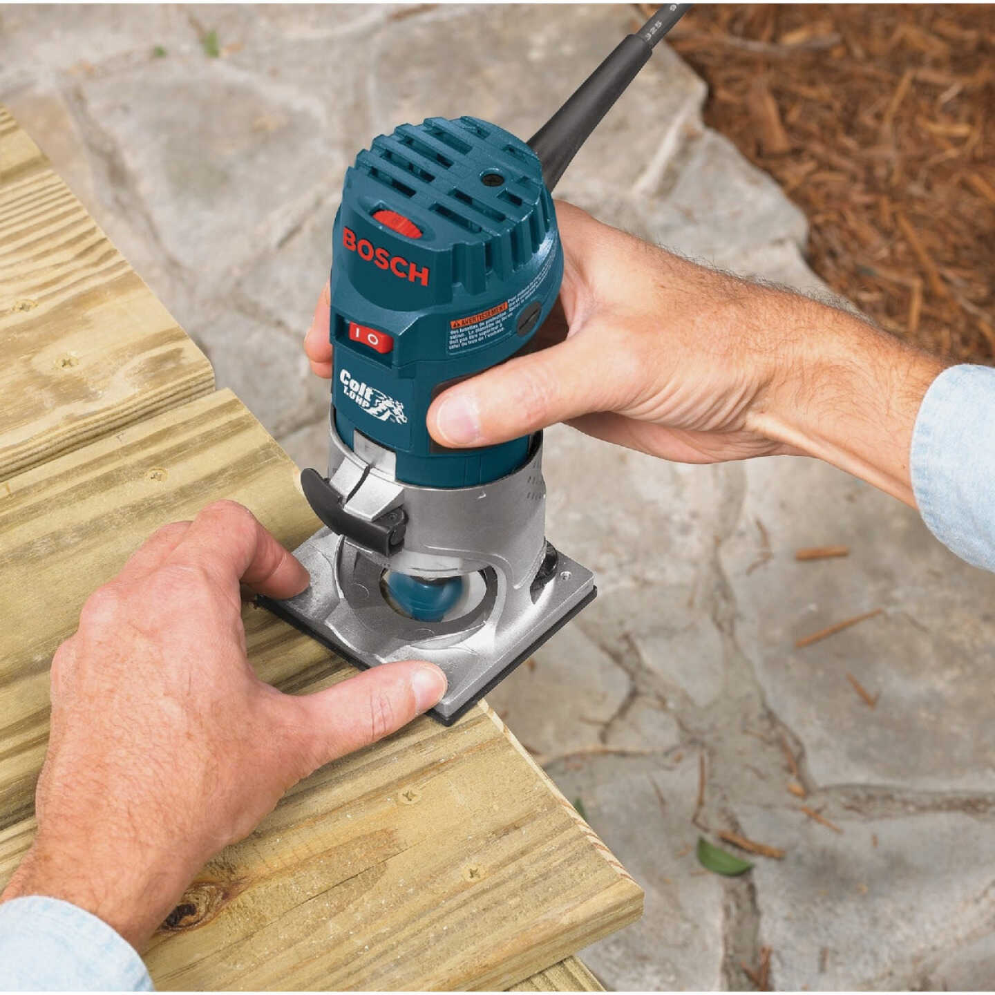 Bosch 5.6-Amp 1.0 HP Variable-Speed Fixed Base Palm Router Image 7