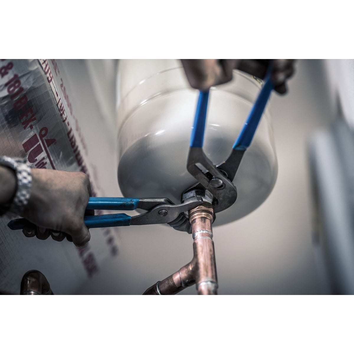 Channellock 12 In. V-Jaw Groove Joint Pliers Image 5