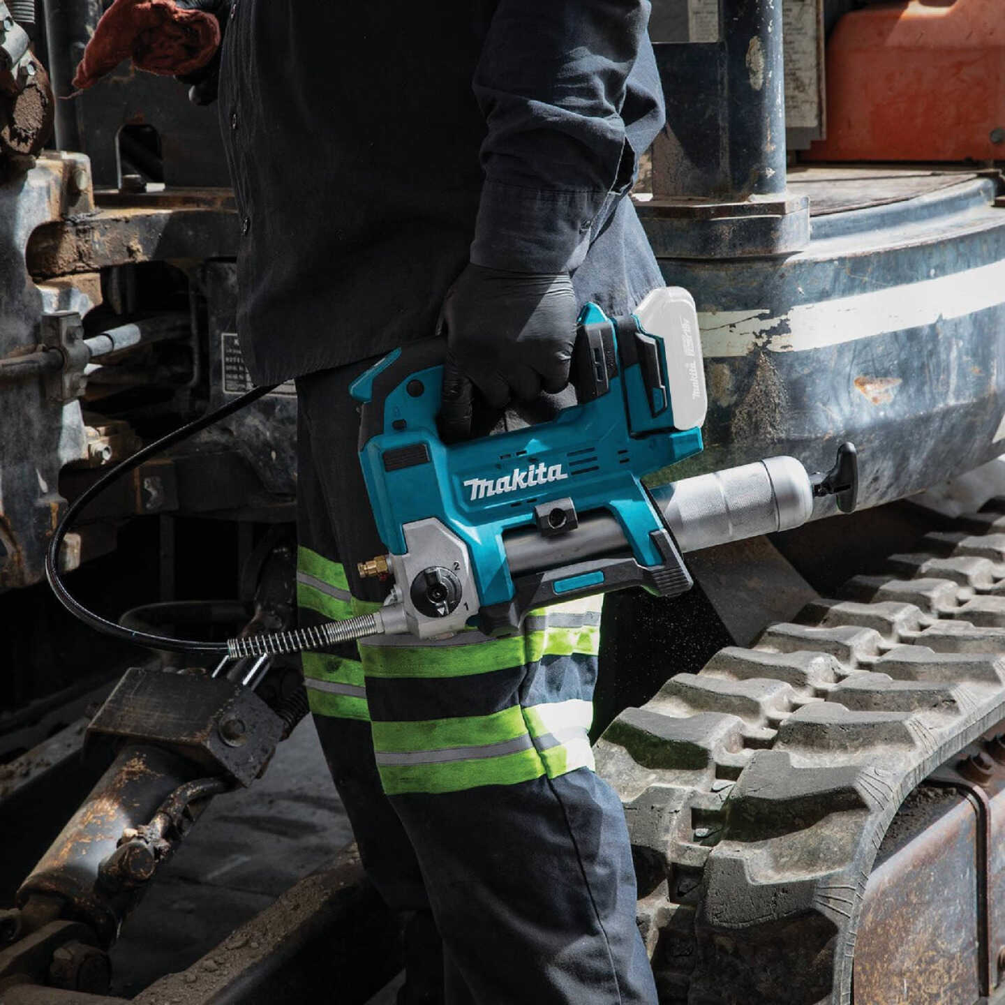 Makita 18V LXT Lithium-Ion Cordless Grease Gun (Tool Only) Image 5