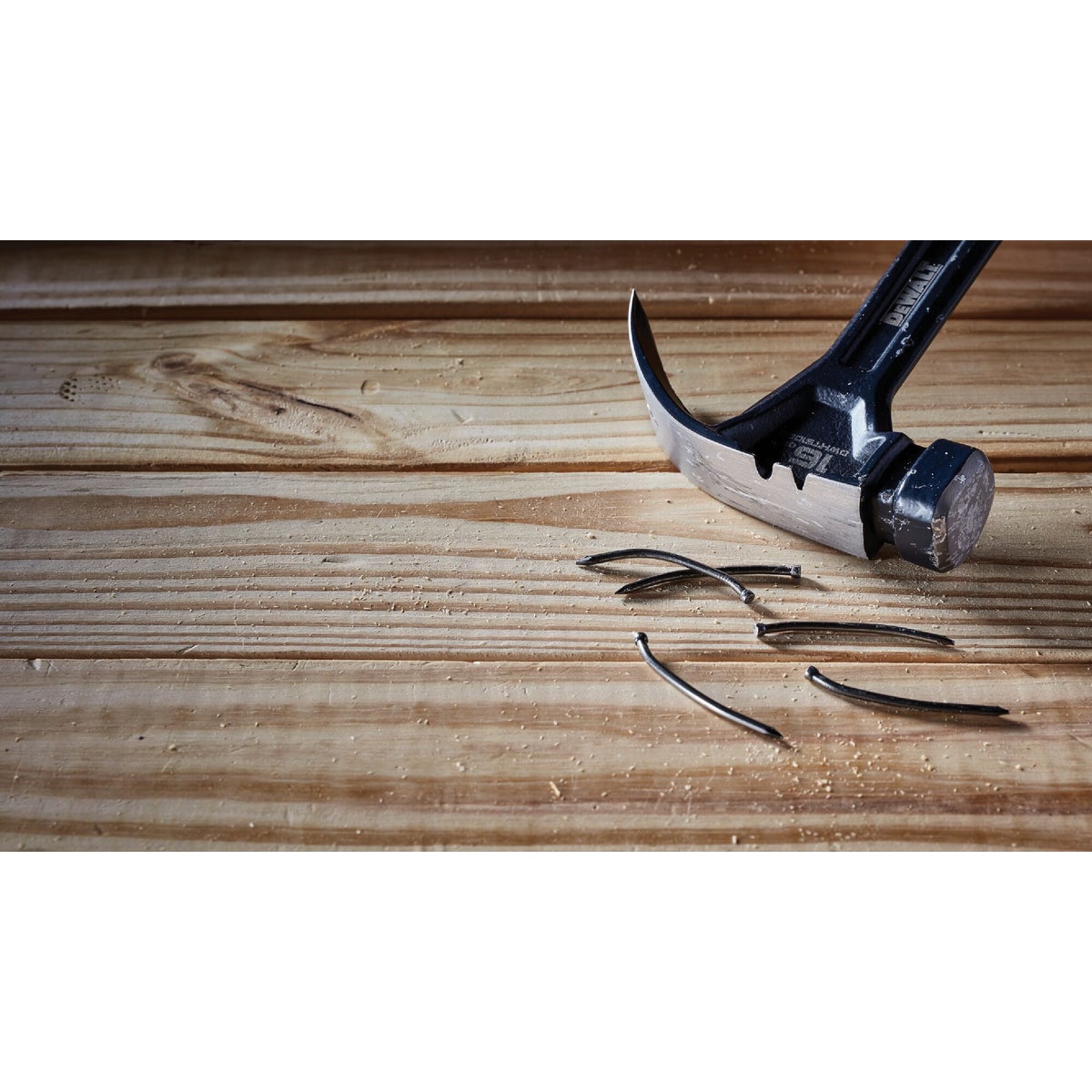 DEWALT 16 Oz. Smooth-Face Curved Claw Hammer with Steel Handle Image 2