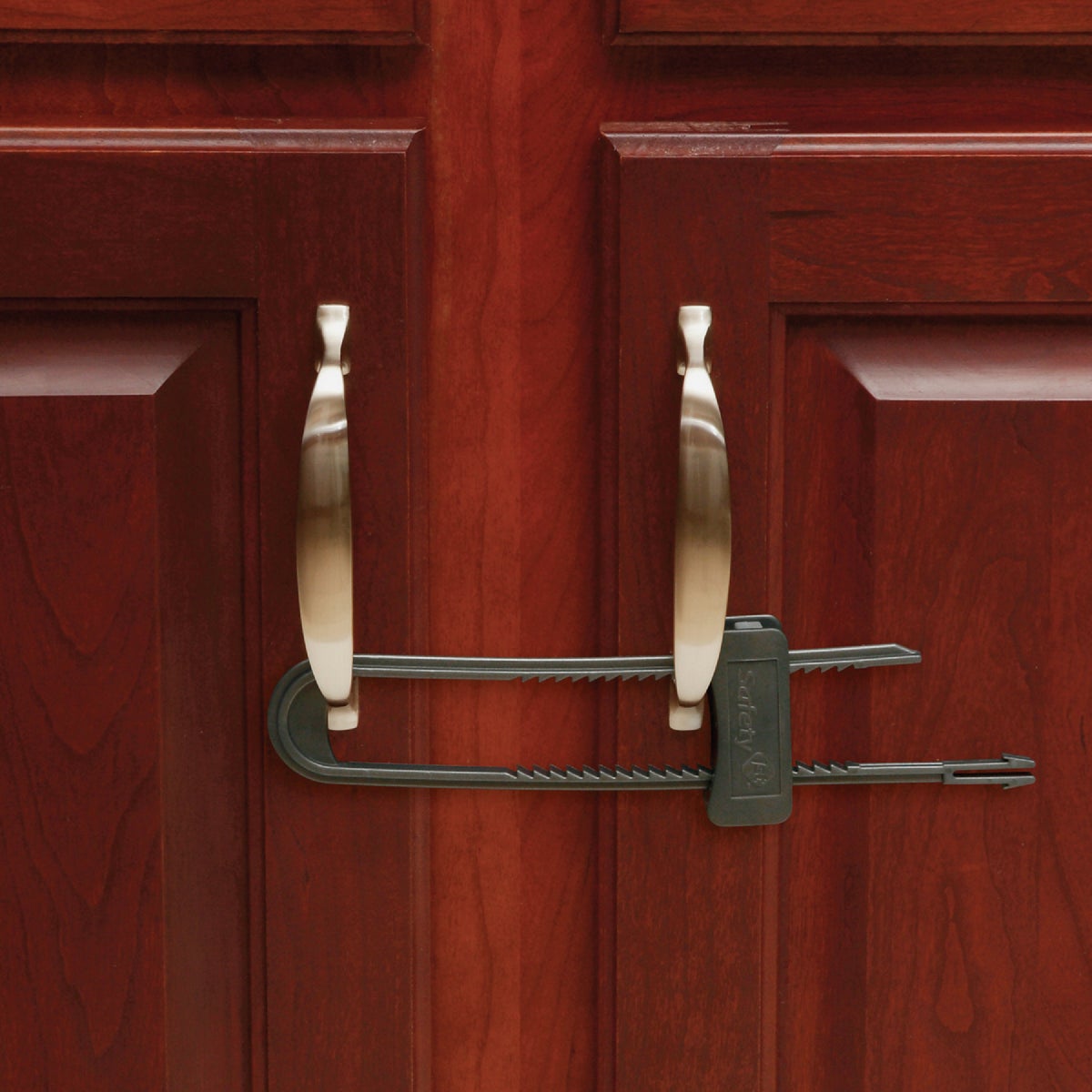 Safety 1st Black Double Door Cabinet Slide Lock (2-Pack) Image 2
