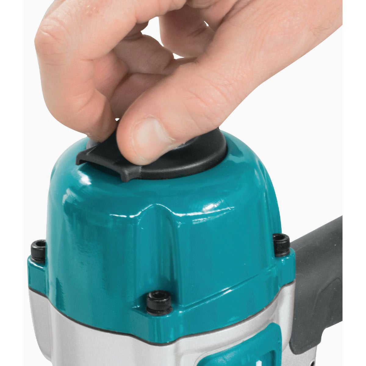 Makita 16-Gauge 2-1/2 In. Straight Finish Nailer Image 6