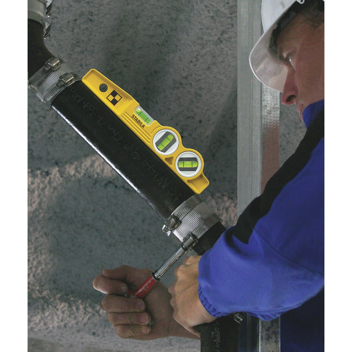 Stabila 10 In. Aluminum Magnetic V-Groove Torpedo Level Image 2