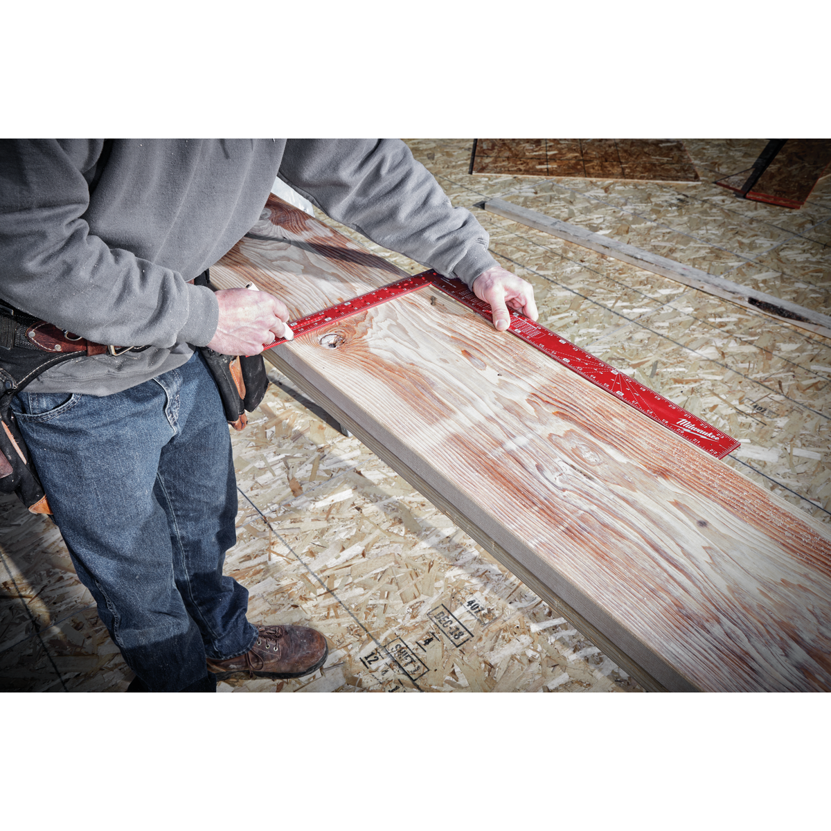 Milwaukee 16 In. x 24 In. Aluminum Carpenter's Square Image 2