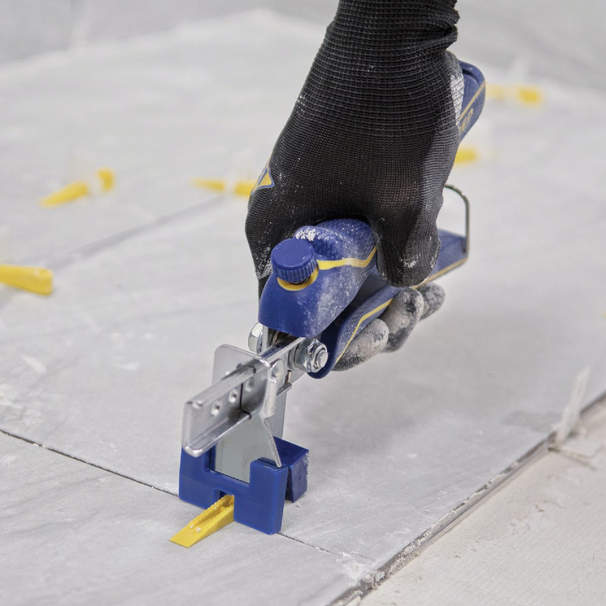 QEP Pro Installation Pliers for Clip and Wedge Tile Leveling Systems Image 3