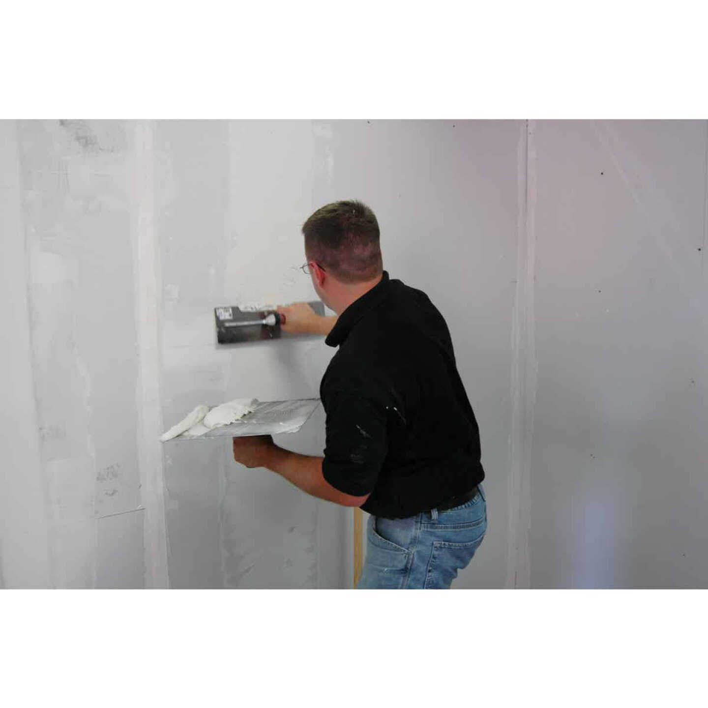 Marshalltown 13 In. Aluminum Hawk with DuraSoft Handle Image 3