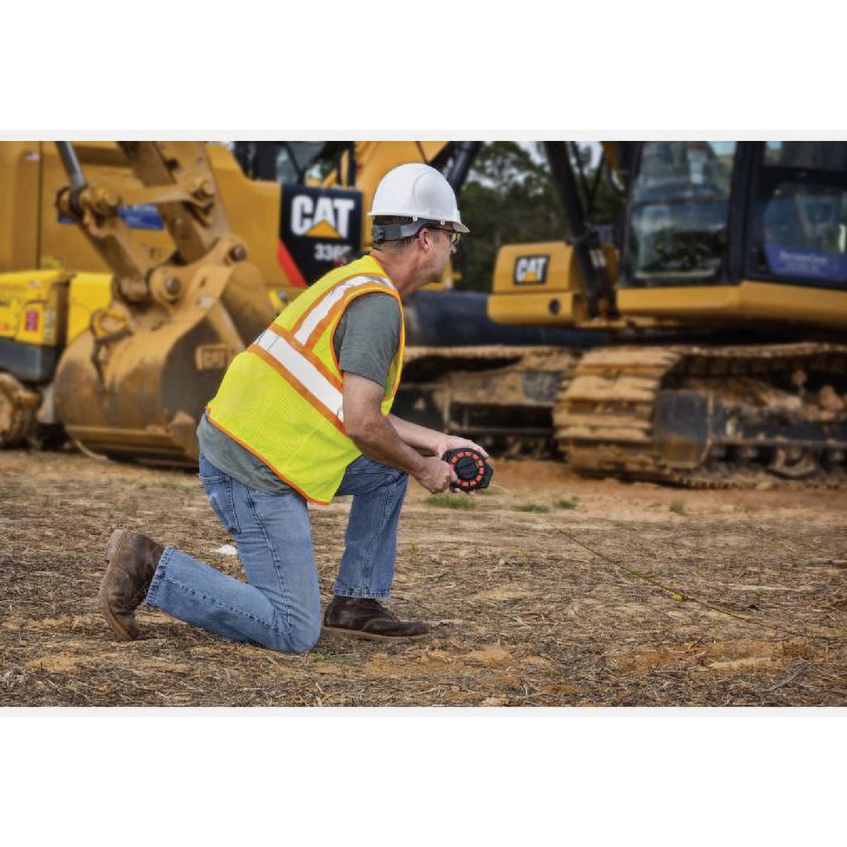 Crescent Lufkin 3/8 In. x 100 Ft. Steel Contruction Long Tape Image 2