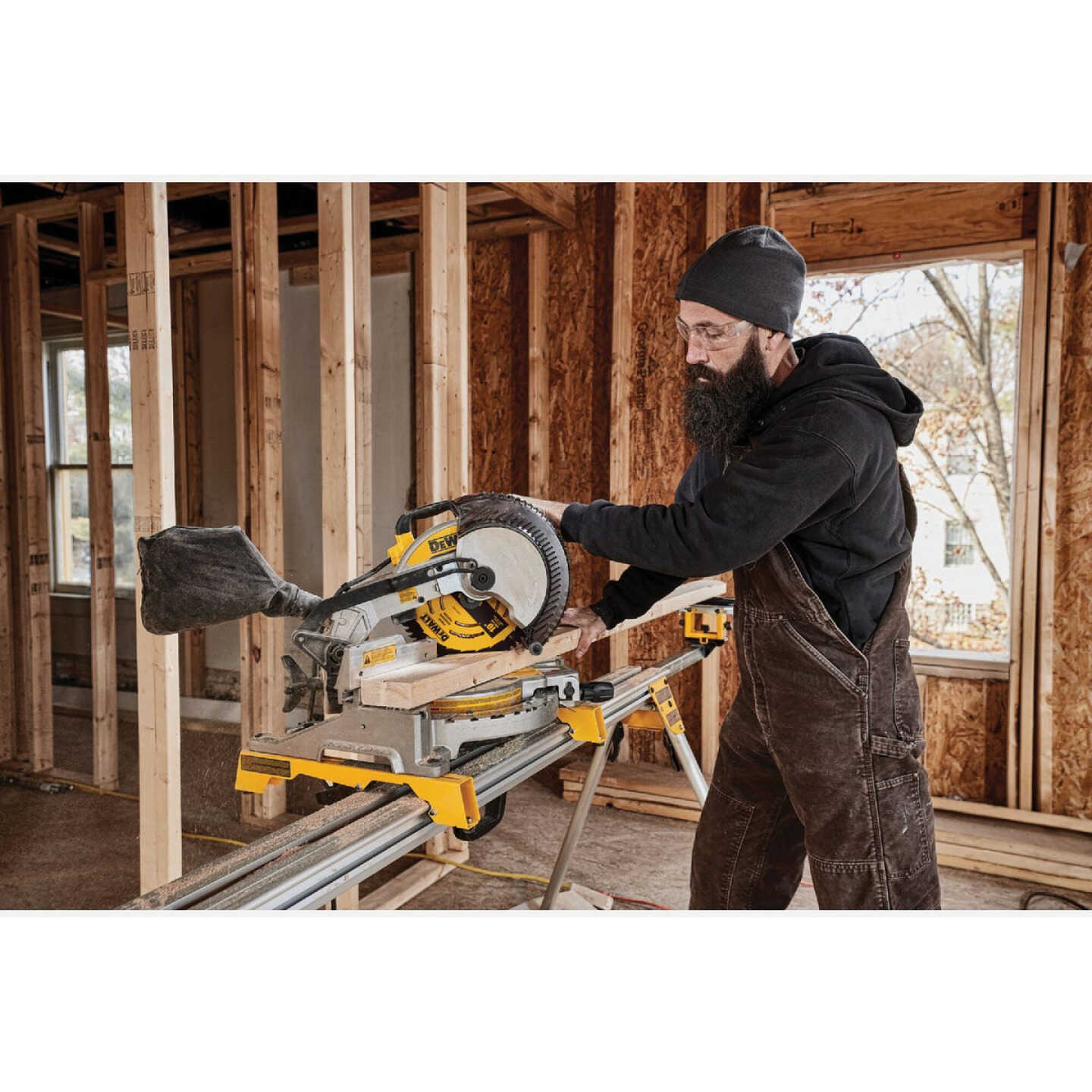 DEWALT 10 In. 60-Tooth Finish Circular Saw Blade Image 6