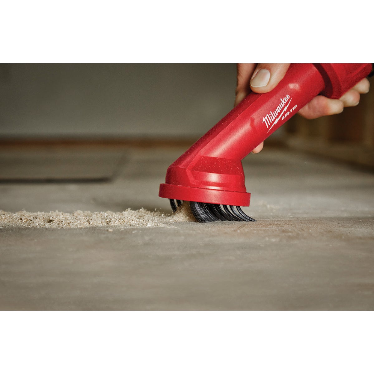 Milwaukee AIR-TIP 1-1/4 In. - 2-1/2 In. Red Plastic Cross Bristle Vacuum Brush Image 2