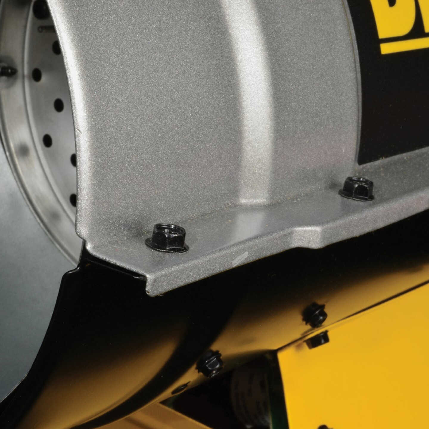 DEWALT 150,000 BTU Propane Forced Air Heater Image 2