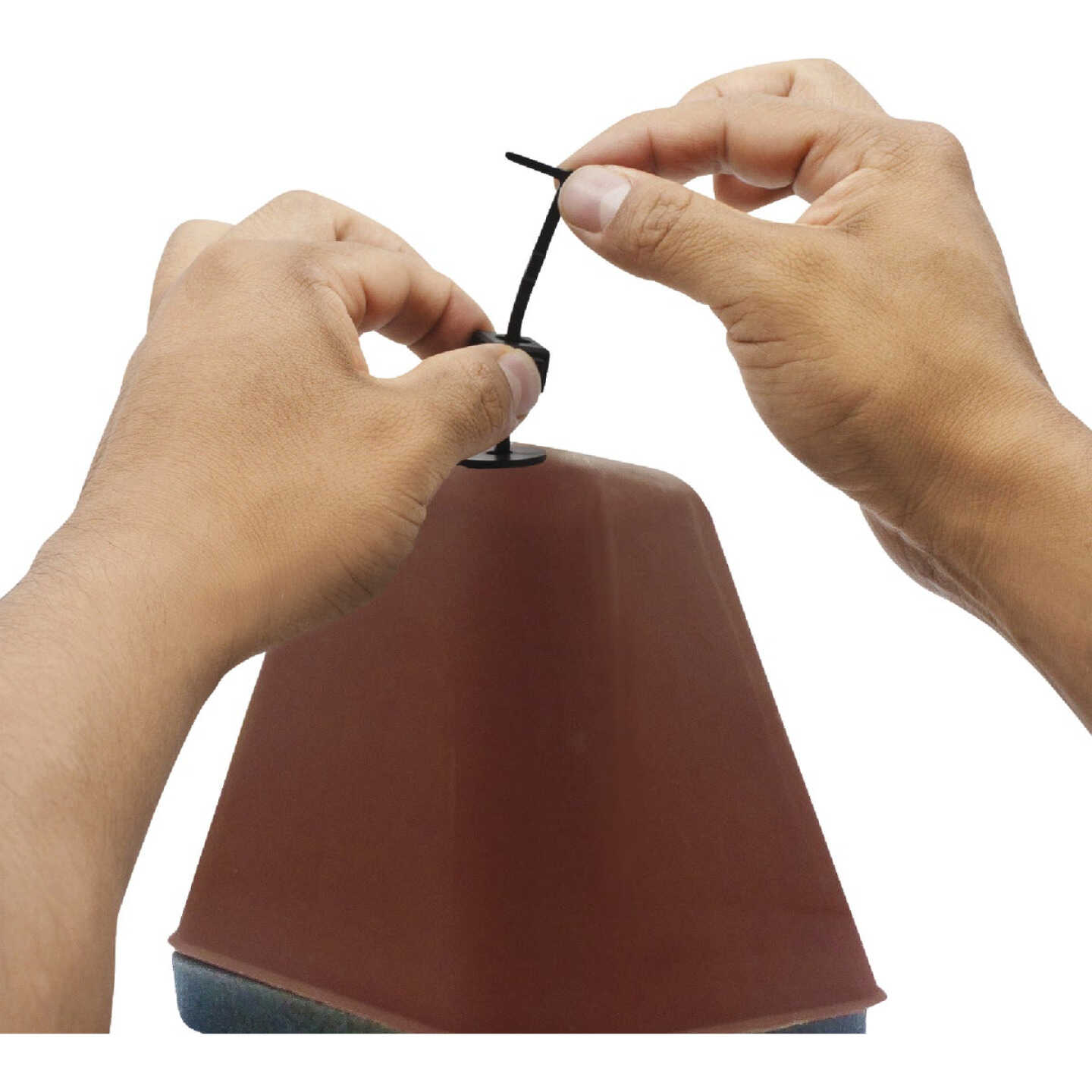 Frost King 7 In. Plastic Outdoor Faucet Protector Image 6