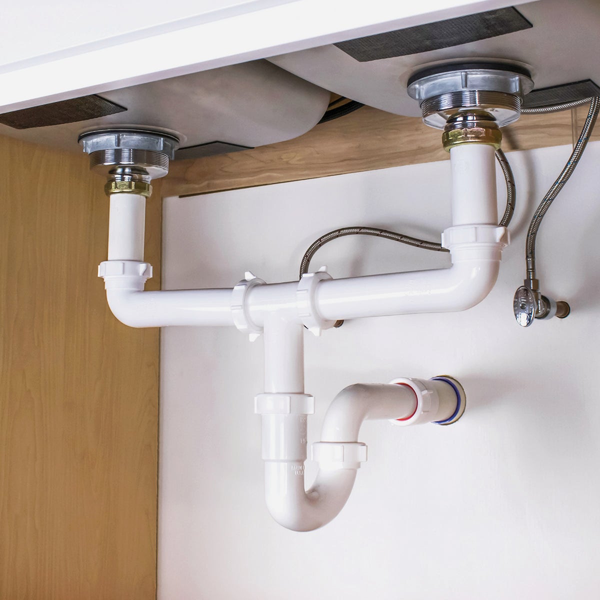 Do it Best 1-1/2 In. White Polypropylene Center Outlet Tee Image 2