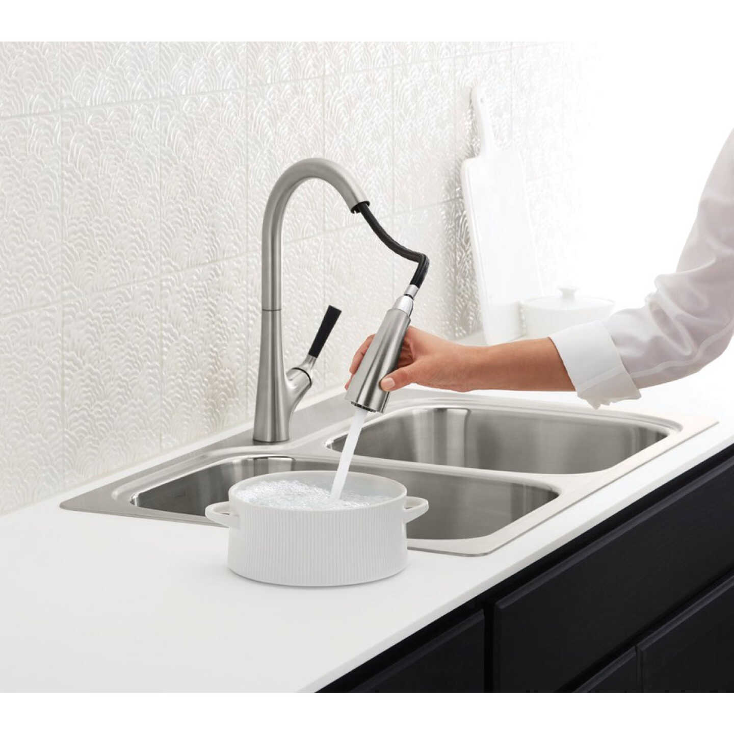 Kohler Malleco 1-Handle Lever Pull-Down Kitchen Faucet, Stainless Image 4