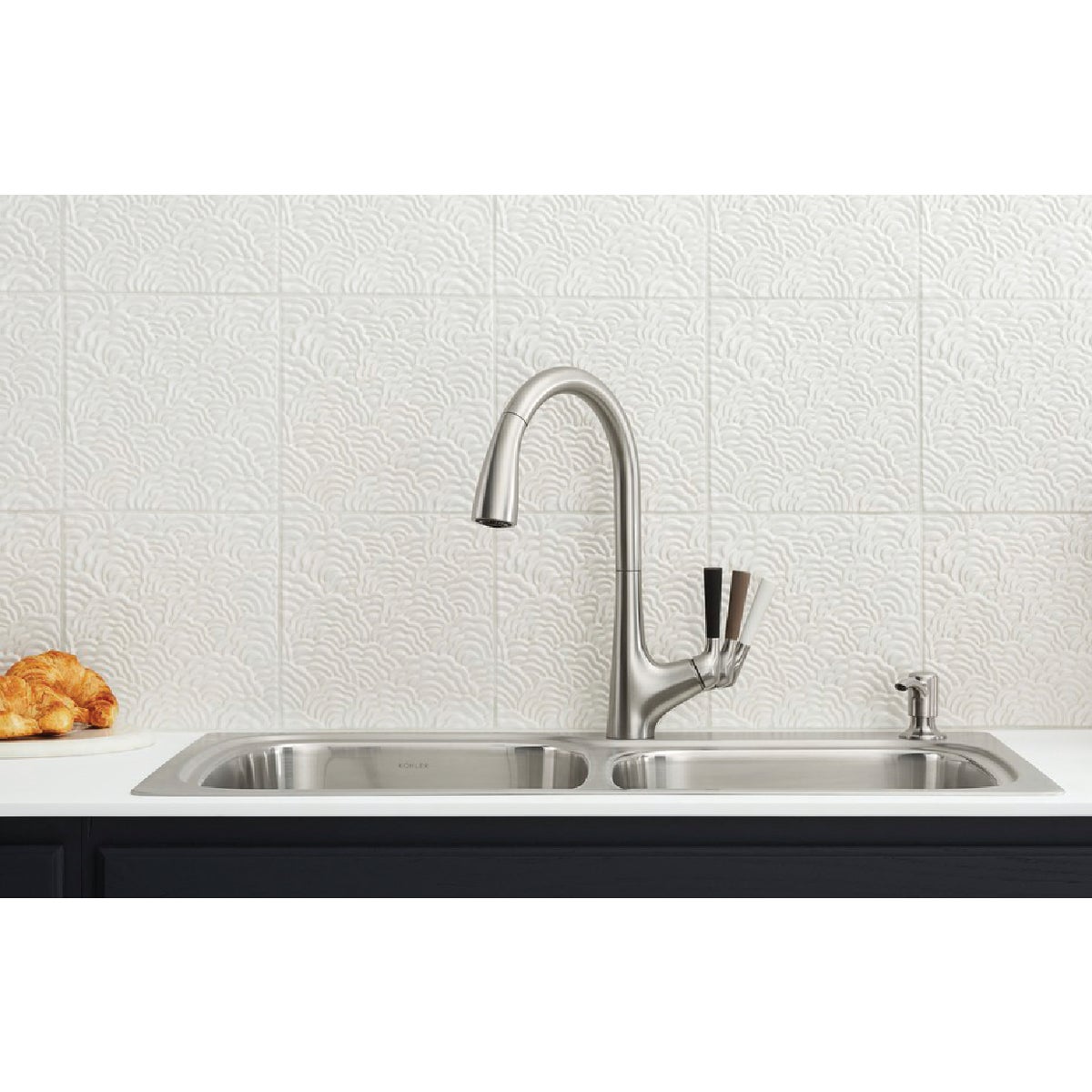 Kohler Malleco 1-Handle Lever Pull-Down Kitchen Faucet, Stainless Image 3