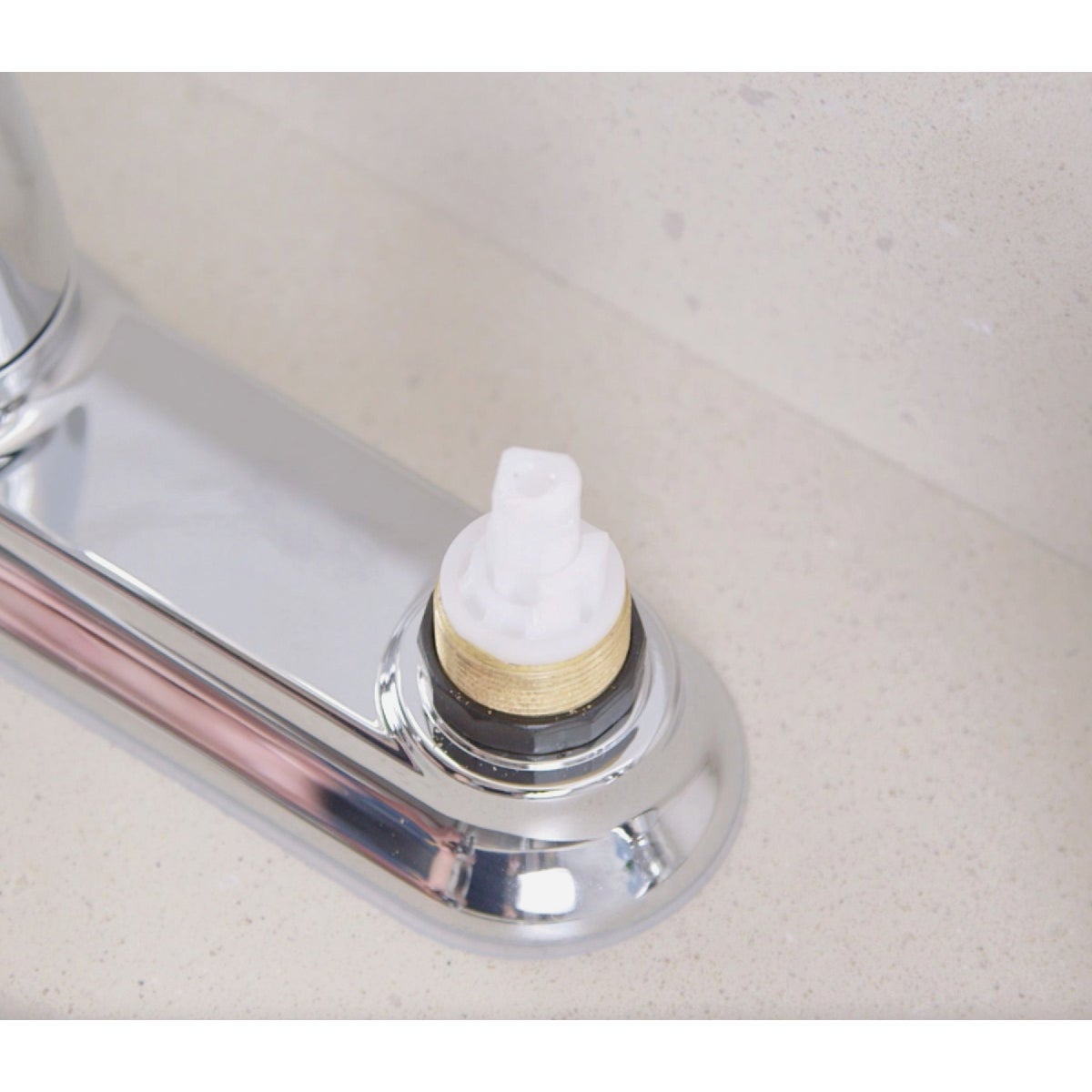 Moen 2-Handle Faucet Cartridge Image 2