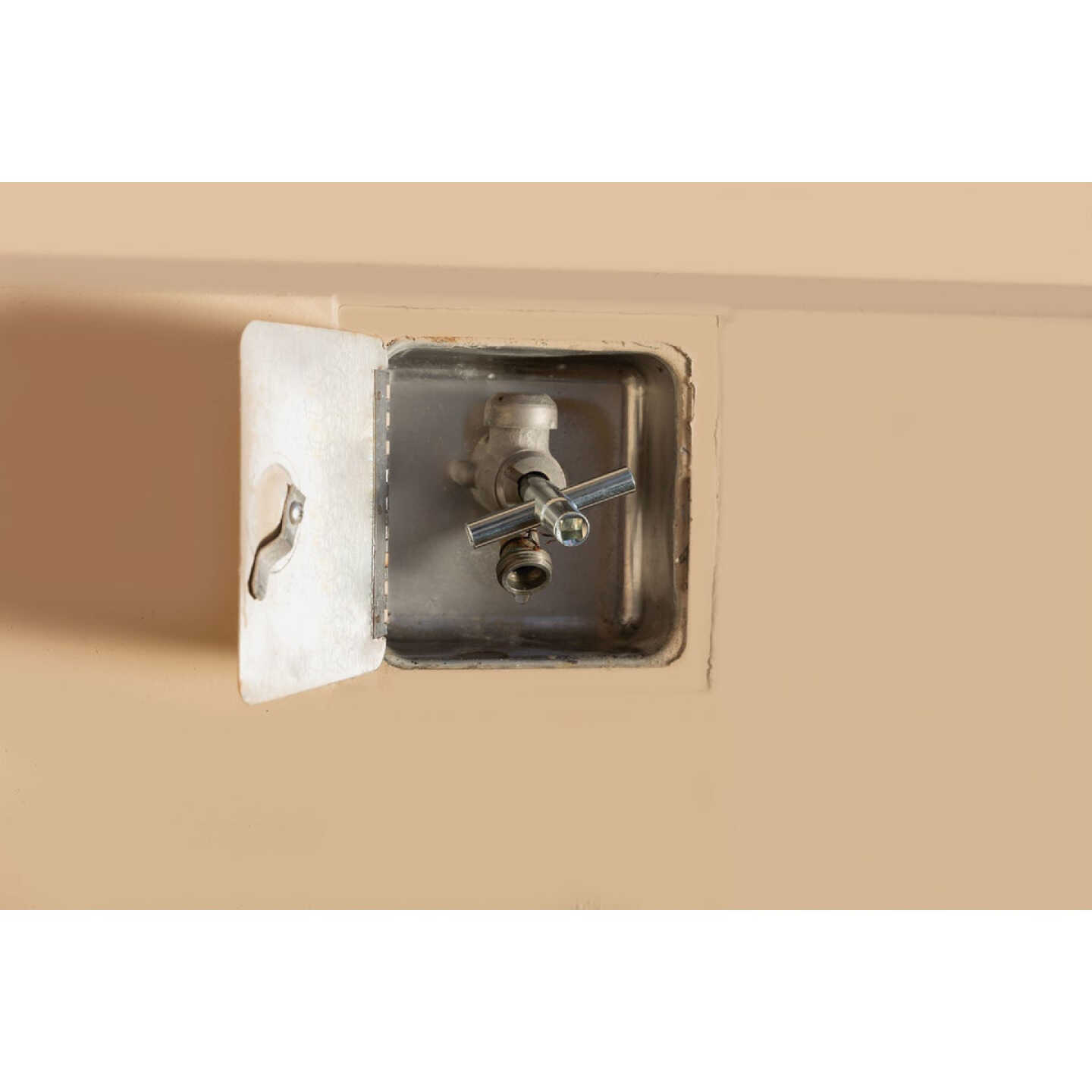 Steelman 4-Way Sillcock Key Image 3