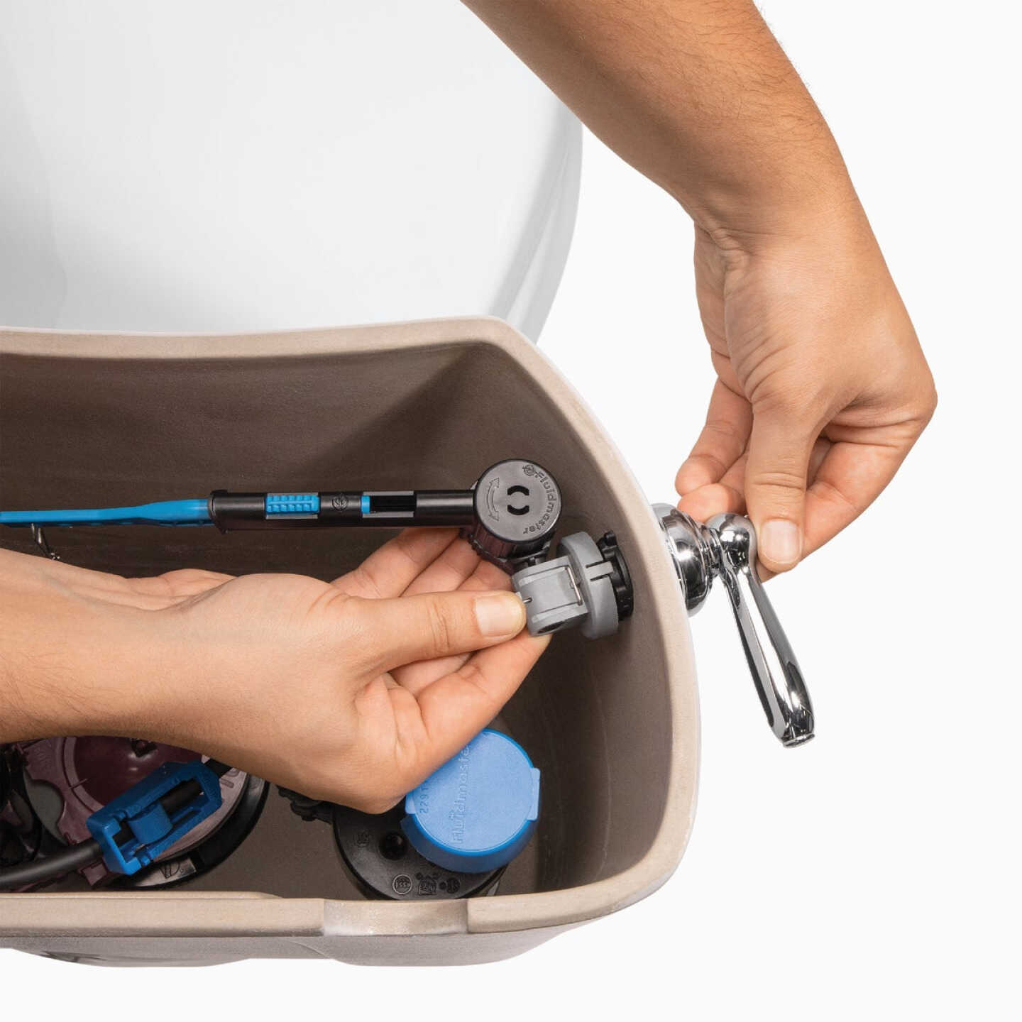 Fluidmaster Perfect Fit Premium Chrome Tank Lever with Plastic Telescoping Arm Image 2