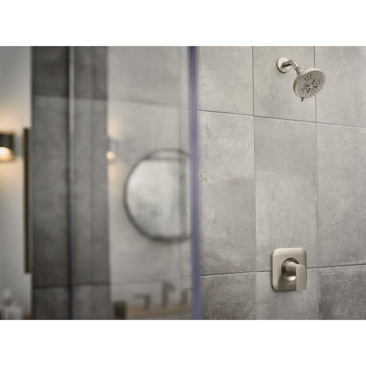 Moen Hydro Energetix Spot Resistant Brushed Nickel 8-function 4.75 In. Dia. Spray Head Fixed Shower Image 3