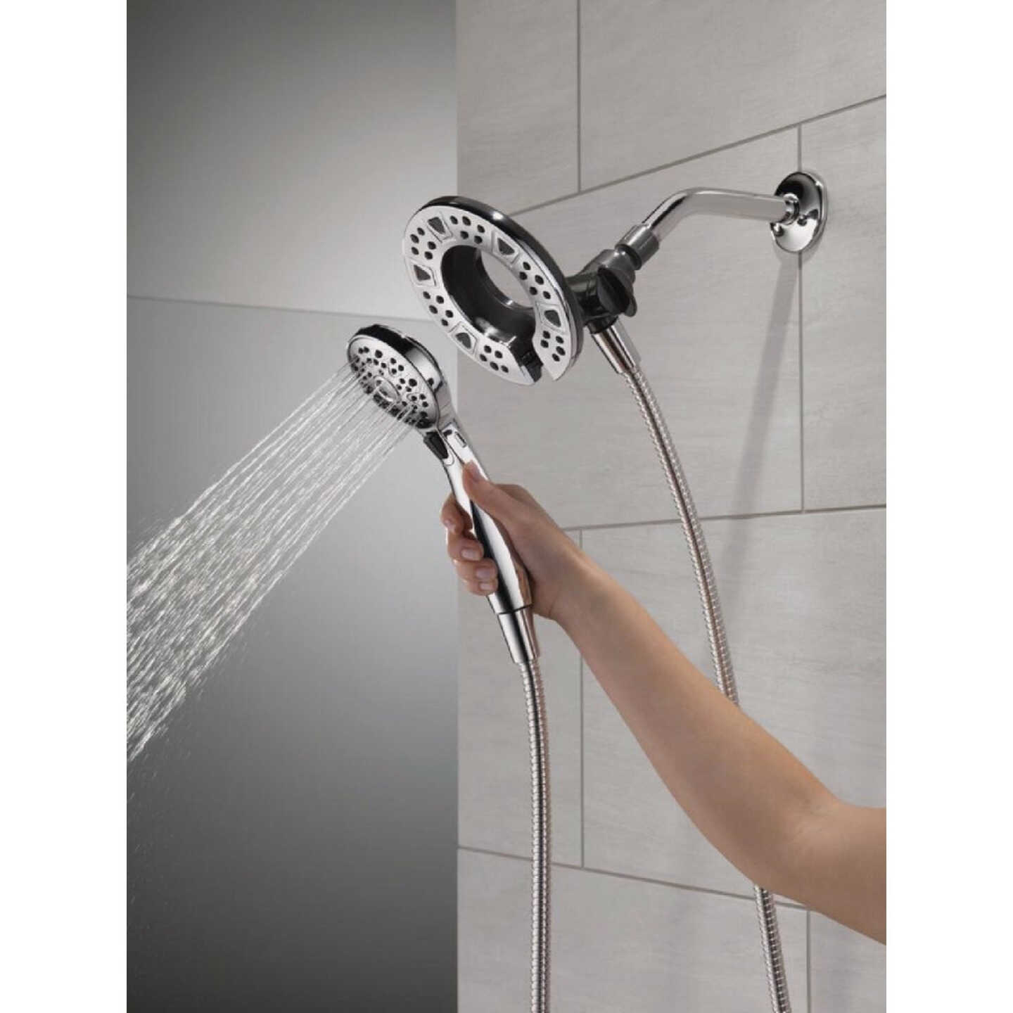 Delta SureDock 6-Spray 1.75 GPM Magnetic Hand Shower, Satin Nickel Image 3
