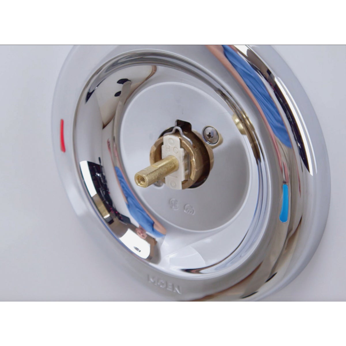 Moen Posi-Temp 1-Handle Replacement Faucet Cartridge Image 3